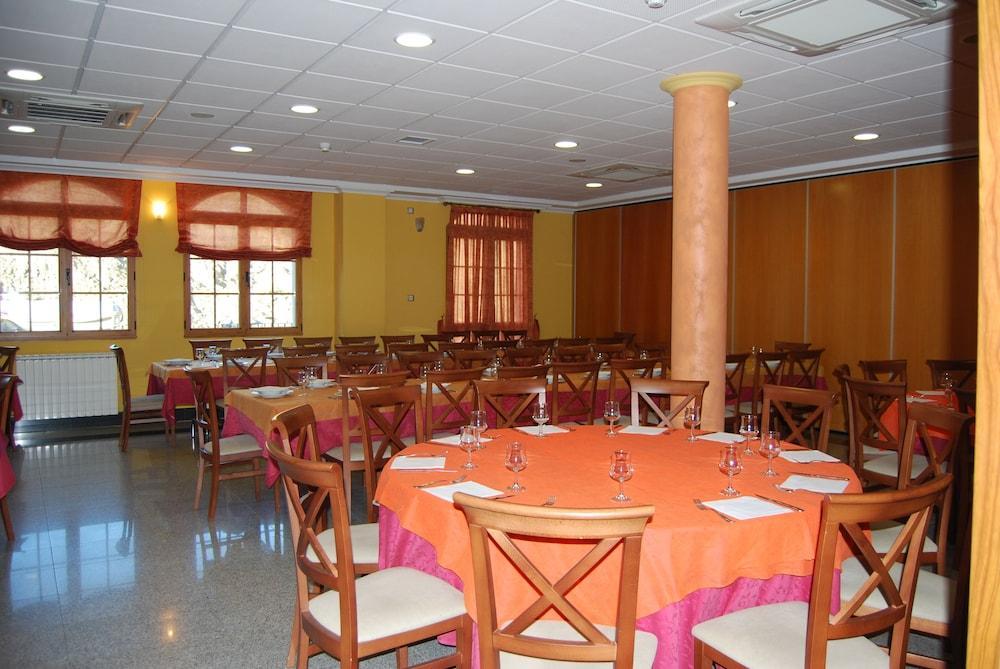Hotel Meleiros Castro De Sanabria Extérieur photo