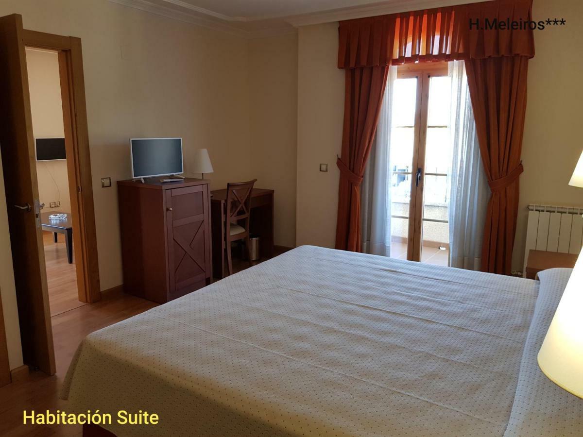 Hotel Meleiros Castro De Sanabria Extérieur photo
