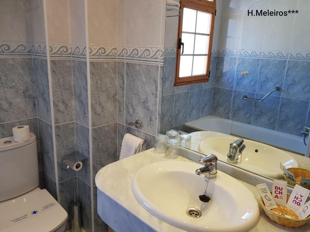 Hotel Meleiros Castro De Sanabria Extérieur photo